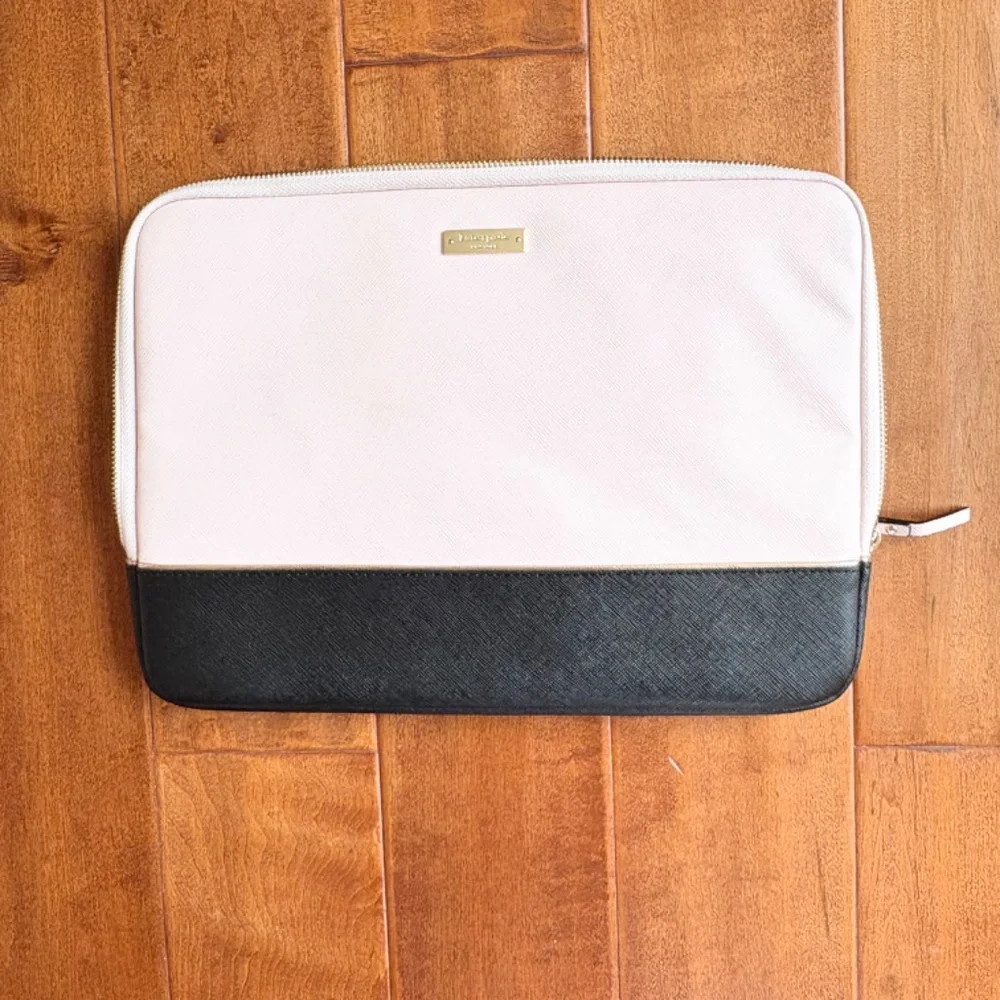 Kate Spade NY Color-Block Laptop‎ Sleeve Faux-Leather